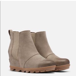 NWT Sorel Joan Of Arctic Chelsea wedge